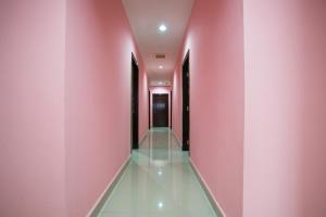 Fotografie z fotogalerie ubytování Super OYO 1219 Hotel Bbk v destinaci Klang