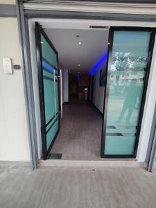 Fotografie z fotogalerie ubytování OYO 90848 Link Suite v destinaci Johor Bahru