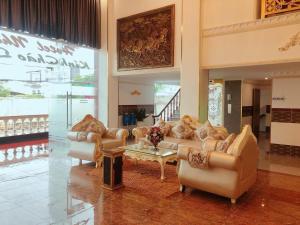 Posezení v ubytování Nhan Duc Hotel