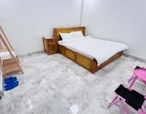 Katil atau katil-katil dalam bilik di Ngoc Anh Hotel Da Lat