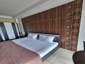 Foto dalla galleria di OYO 75504 Ratchapruek Apartment Angthong a Ang Thong Altre 25 foto