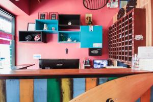 TV a/nebo společenská místnost v ubytování OYO 1074 Fin Hostel