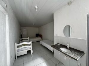 Gallery image of Chalé Casa da Barra in Barra de São Miguel +21 photos