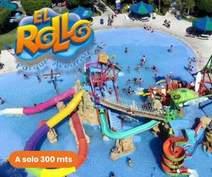 a water park with a bunch of water slides at Villas el Paraíso, El Rollo in Tlaquiltenango