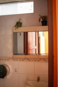 Ένα μπάνιο στο Temazcal Hostel
