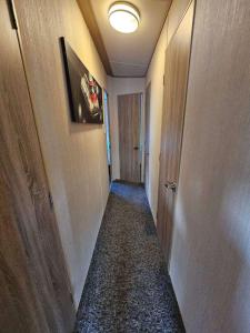 Μια τηλεόραση ή/και κέντρο ψυχαγωγίας στο Jayden 3 bed balcony +4 φωτογραφίες