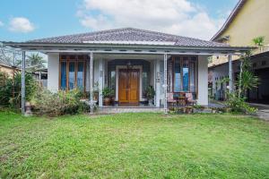 Zahrada ubytování SPOT ON 93430 Delta Bnb Residence Syariah