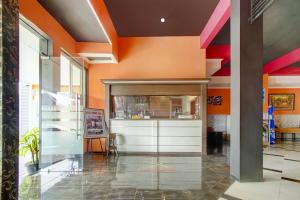 Kuchyň nebo kuchyňský kout v ubytování Super OYO Capital O 90151 Guest House 180 + 23 fotografií