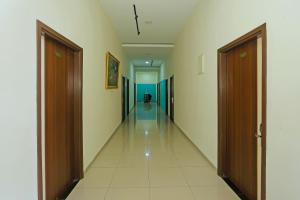 Mynd úr myndasafni af SUPER OYO Collection O 92130 Hotel Fiducia Kaji í Jakarta