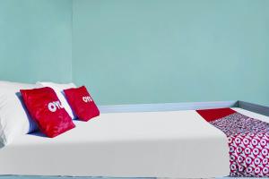 Fotografie z fotogalerie ubytování OYO Life 91205 Rindang Guesthouse Syariah v destinaci Karawang + 27 fotografií