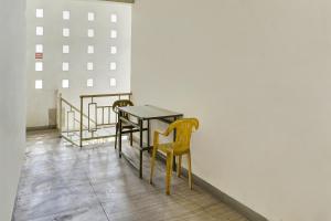 Fotografie z fotogalerie ubytování OYO Life 91205 Rindang Guesthouse Syariah v destinaci Karawang