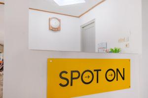 Certifikát, hodnocení, plakát nebo jiný dokument vystavený v ubytování OYO Life 2638 Hotel Raya