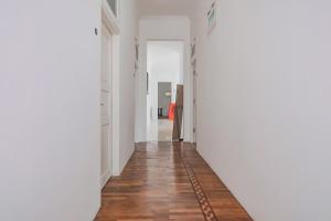 Fotografie z fotogalerie ubytování Super OYO Capital O 90342 Kemang Garden v destinaci Jakarta