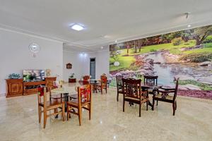 Posezení v ubytování OYO Life 92686 Lanaya Guesthouse Syariah