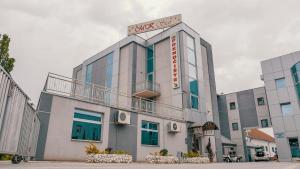 Το κτήριο όπου στεγάζεται  ο ξενώνας