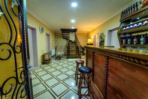Foto dalla galleria di HOTEL GUGLUX &WINE CELLAR a Telavi