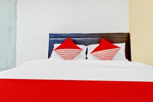 Posteľ alebo postele v izbe v ubytovaní Super OYO 90692 Point Hostel