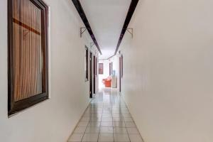 Fotografie z fotogalerie ubytování Super OYO 3878 Graha Hsc Syariah v destinaci Depok