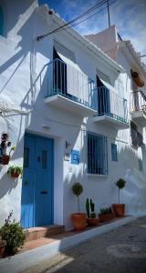 Το κτήριο όπου στεγάζεται  το διαμέρισμα +54 φωτογραφίες