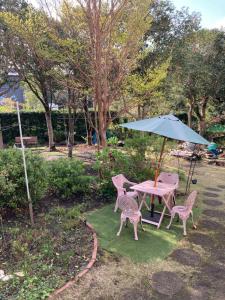 Taman di luar ＯＫＵＮＯ ＩＥ +11 gambar