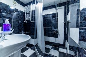 Bagno di HOTEL GUGLUX &WINE CELLAR