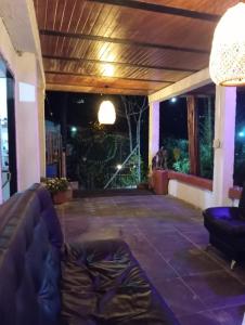 Ruang duduk di Hostal otro cuento
