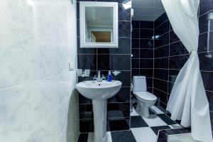 Bagno di HOTEL GUGLUX &WINE CELLAR