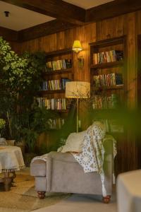 Posezení v ubytování KỲ VIÊN Home & Cafe