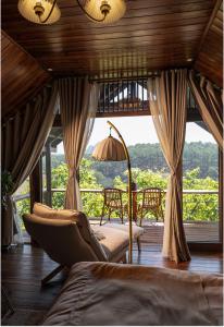 Posezení v ubytování KỲ VIÊN Home & Cafe