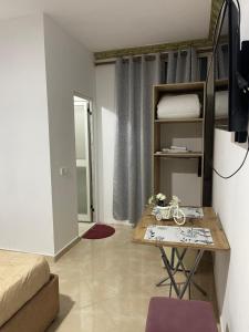 TV a/nebo společenská místnost v ubytování Holiday Home + 14 fotografií