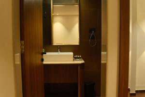 Koupelna v ubytování Sunstone Suites