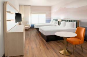 Voodi või voodid majutusasutuse DoubleTree by Hilton Phoenix-Gilbert toas