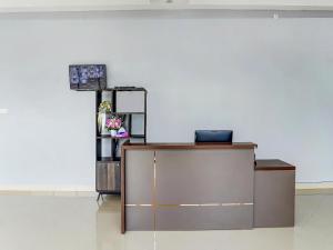 Vstupní hala nebo recepce v ubytování Hotel O Beda Arga Near Rs Royal Prima Ayahanda