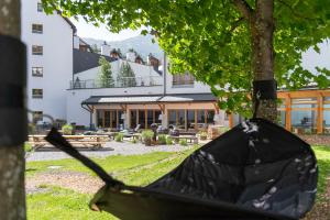 Vrt pred nastanitvijo Hotel Schweizerhof Lenzerheide