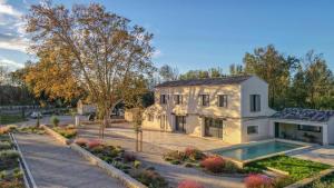 Πισίνα στο ή κοντά στο Mas du Canal, somptueux domaine dans les Alpilles