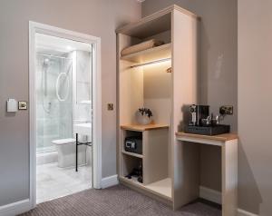 Gallery image of Coachmans Townhouse Hotel in Kenmare