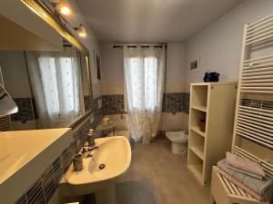 Koupelna v ubytování Casale Gelsomino