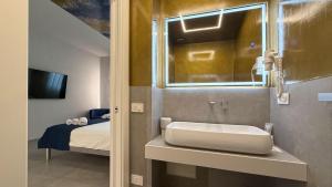 Koupelna v ubytování Shanti Rooms & Apartments Lucullo + 32 fotografií