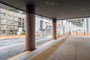 Imagem da galeria de HOTEL 萃 the 3rd-雑餉隈駅前-無人ホテル-HOTEL SUI the third-ZASSHO-Unmanned Hotel em Fukuoka