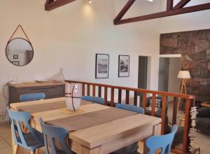 Χώρος καθιστικού στο Villa Sable d Or