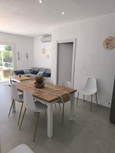 BUNGALOW 26的休息区