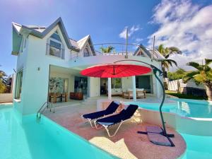 Πισίνα στο ή κοντά στο Villa Stella Bianca