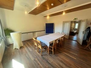 Fotografie z fotogalerie ubytování Riverside Inn v destinaci Oderberg