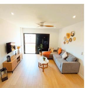 Χώρος καθιστικού στο Cozy-Central Apartment4