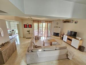 Et tv og/eller underholdning på CORFU ALINA'S APARTMENTS