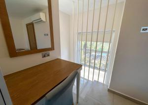 Nuotrauka iš apgyvendinimo įstaigos Garden Loft with Pool in Alsancak Kyrenia by HolidayKeys mieste Kirenija galerijos