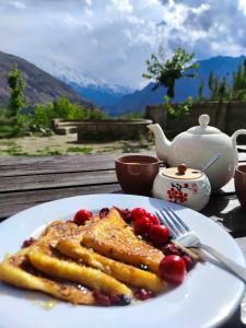 Foto de la galería de Razhek en Karimabad Hunza