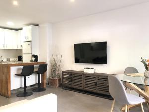 Kuchyňa alebo kuchynka v ubytovaní Apartamentos Varela 14