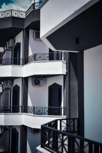 Balkón nebo terasa v ubytování Privé City Hotel
