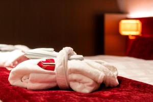 Hotel Jakobwirt Westendorf客房内的一张或多张床位